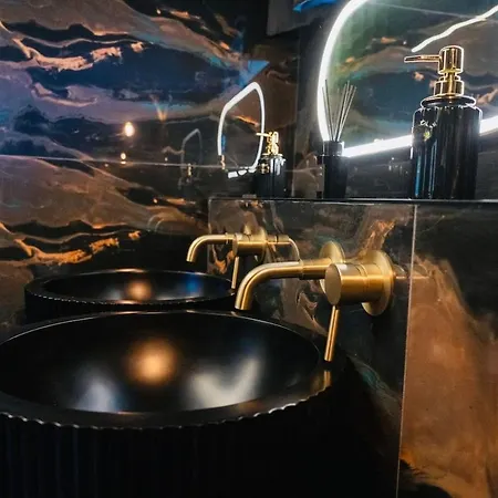 Baobab Atypique Avec Jacuzzi Privé Villa Corbas
