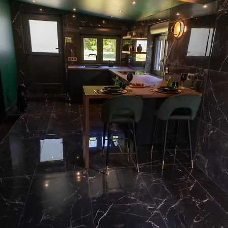 Baobab Atypique Avec Jacuzzi Privé Villa